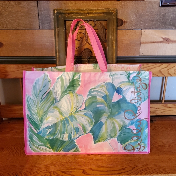 Lilly Pulitzer Floral Reusable Shopping Tote Bags (2) - Picture 5 of 14